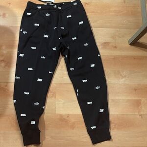 Nike Mens Black and White Logo Joggers New with tags